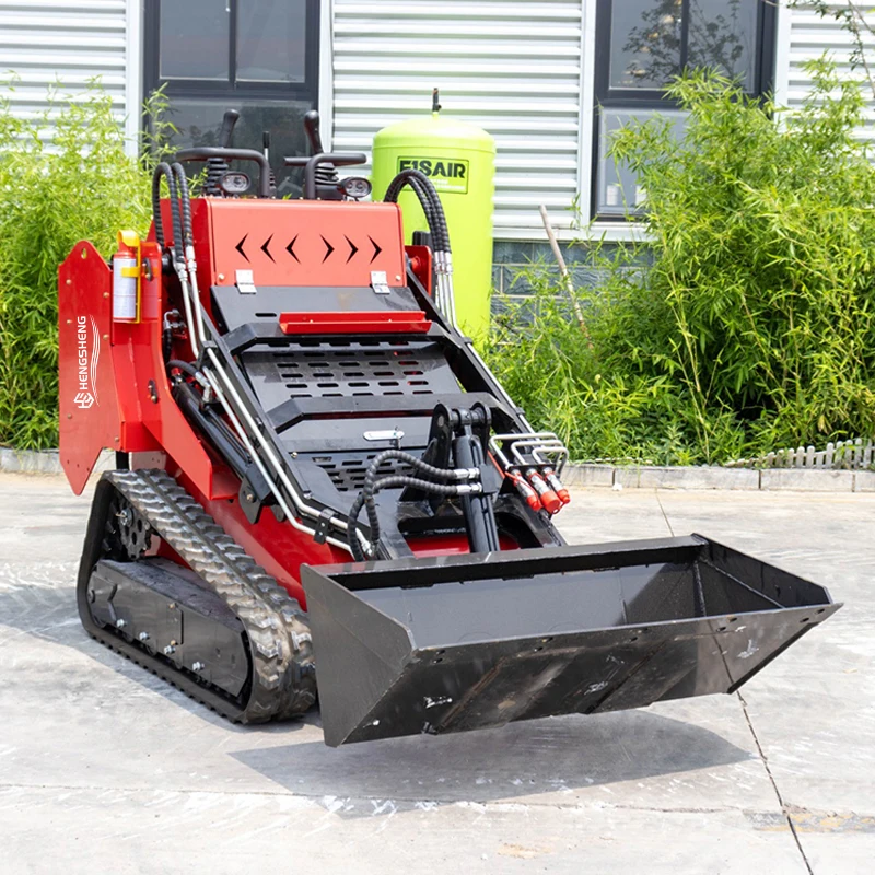 CE/EU/EPA Mini Skid Steer Loader Kubota Three Cylinder Water-cooled diesel Engine Bucket Capacity 0.2m ³ Lifting Capacity 250KG