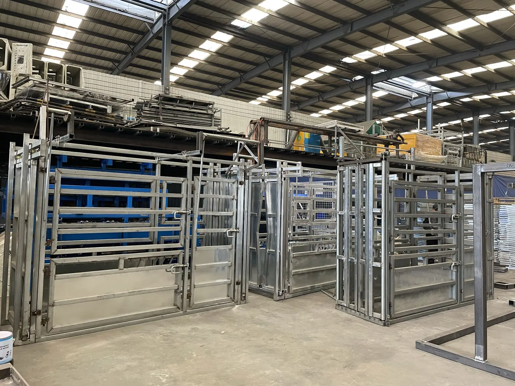 Cattle Handling Equipment Used Heavy Duty Cattle Crush Squeeze Chute