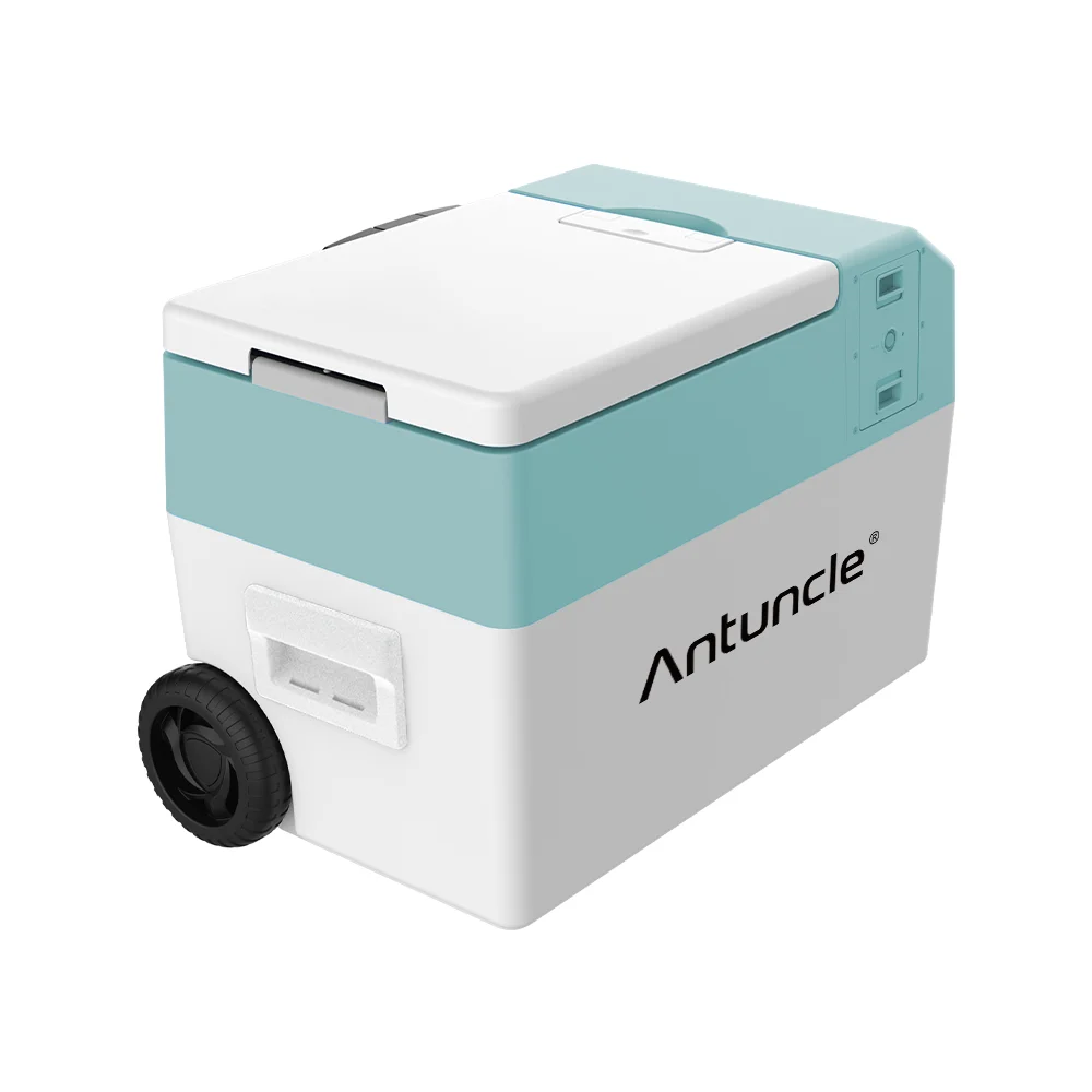 Электронный переносной медицинский охладитель на солнечной батарее