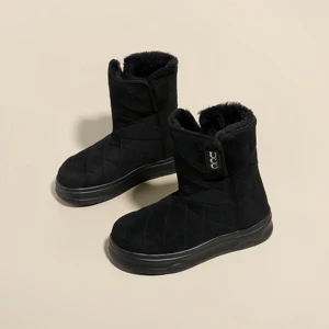 The New Winter Elastic Band Is a Sleek Casual with Flat Wool slippers