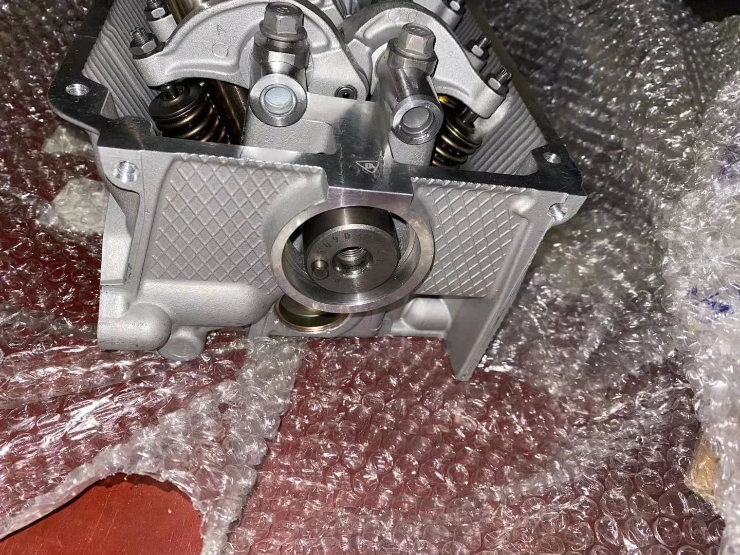 Chana Mitsubishi 4g13 4g15s New Cylinder Head & Gasket Oem | Wholesale