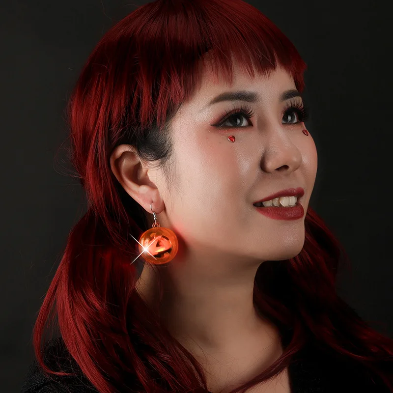 2 Paires De Boucles D'oreilles Halloween LED - Crâne Et Citrouille, Qui Brillent Dans Le Noir, Pour Déguisement Et Fête