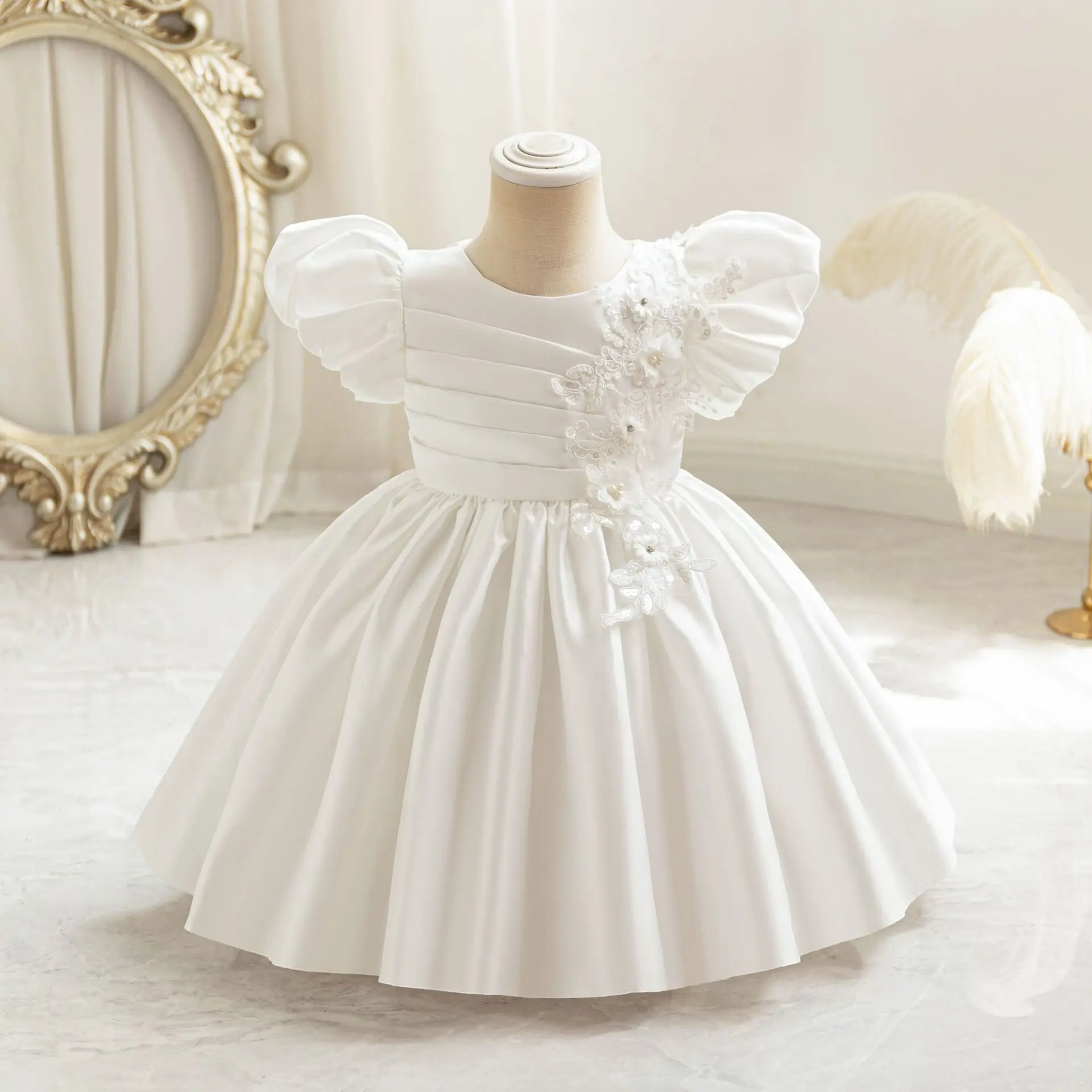 Factory Custom Made Luxury Infant Flower Princess Wedding Evening Gown  Party Dress for Girls Formal Gown Cute Birthday Dress