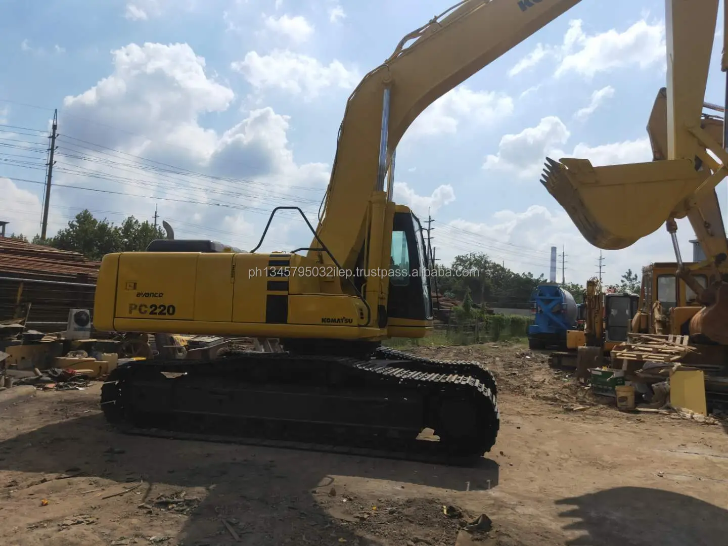 Used Excavators Komatsu Pc220-6 Pc200-5 Pc200-7 Pc220-8 For Sale - Buy ...