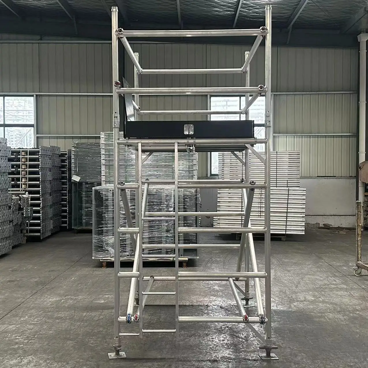Working Platform Wheel Scaffolding Set Mobile Aluminum Quick Stage Scaffolding for Sale Aluminum Scaffold Tower With Platform