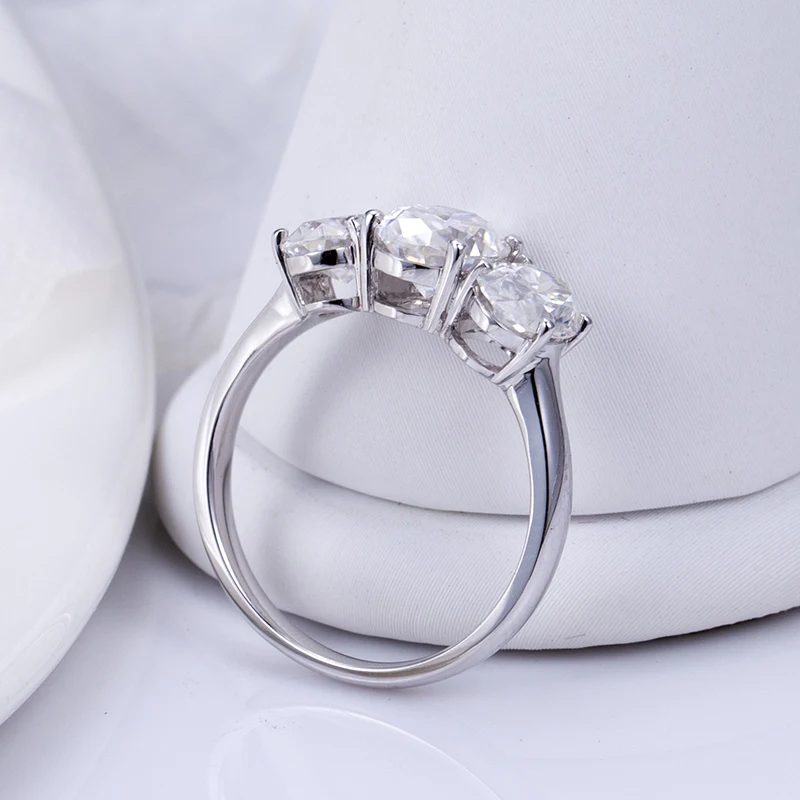 Messi Jewelry MS-785 18k  Three Stone  Oval  Shape Women Dainty Gold Jewelry Lab Grown Diamond Ring