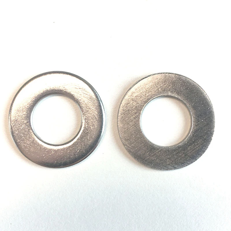 EZ-Fasteners 18-8 Stainless Steel SAE Flat Washers – 1/4 Inch, Qty 1000