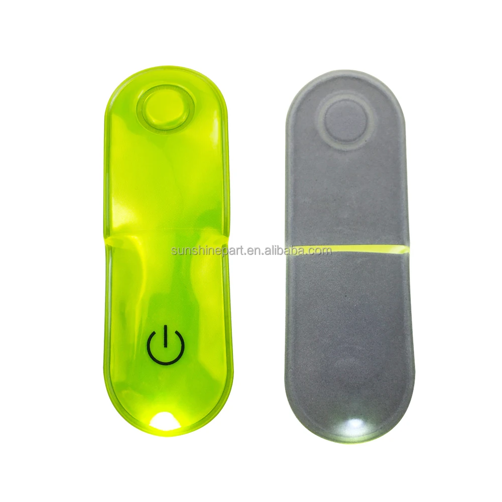 EN17353  Running Reflective Safety Magnet Clips Reflector Pvc Printed Trousers Clip with Super Strong Magnet for Night Jogging