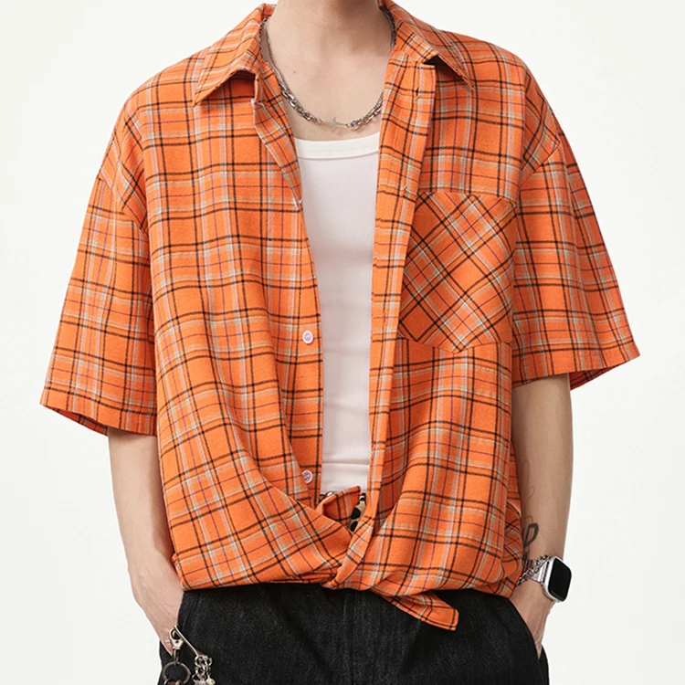 Oversized orange plaid collared single-breasted short-sleeved shirt for men, casual streetwear, spring style, button closure.