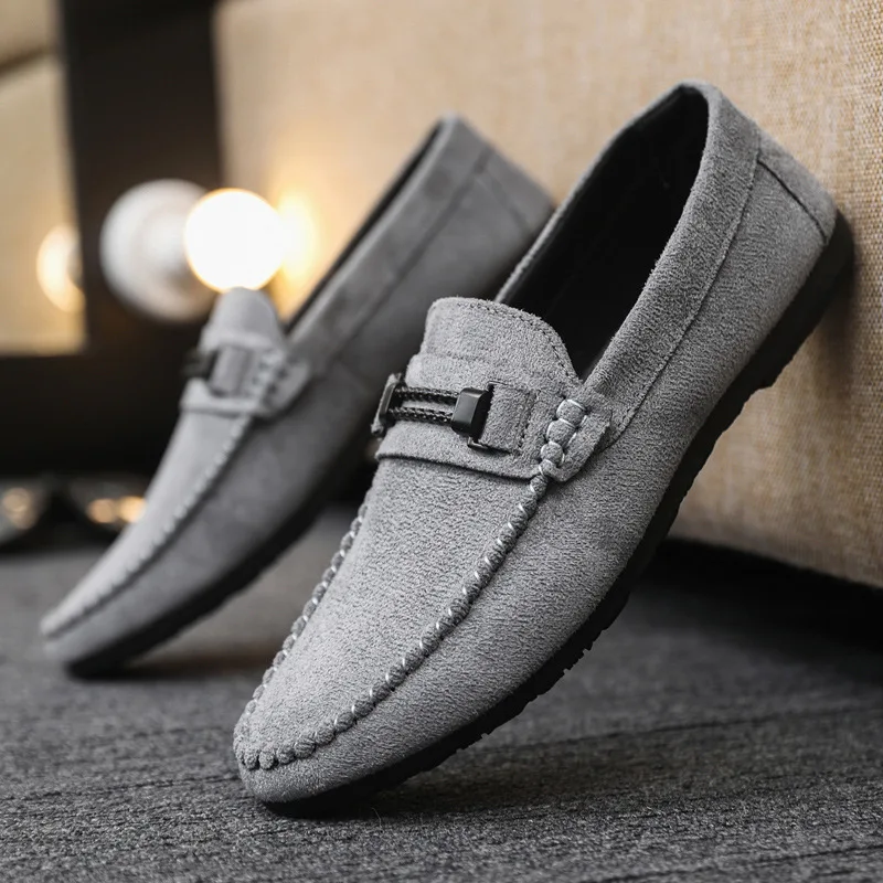 Sapatos de camurça de couro mocassins para homens, com novo design