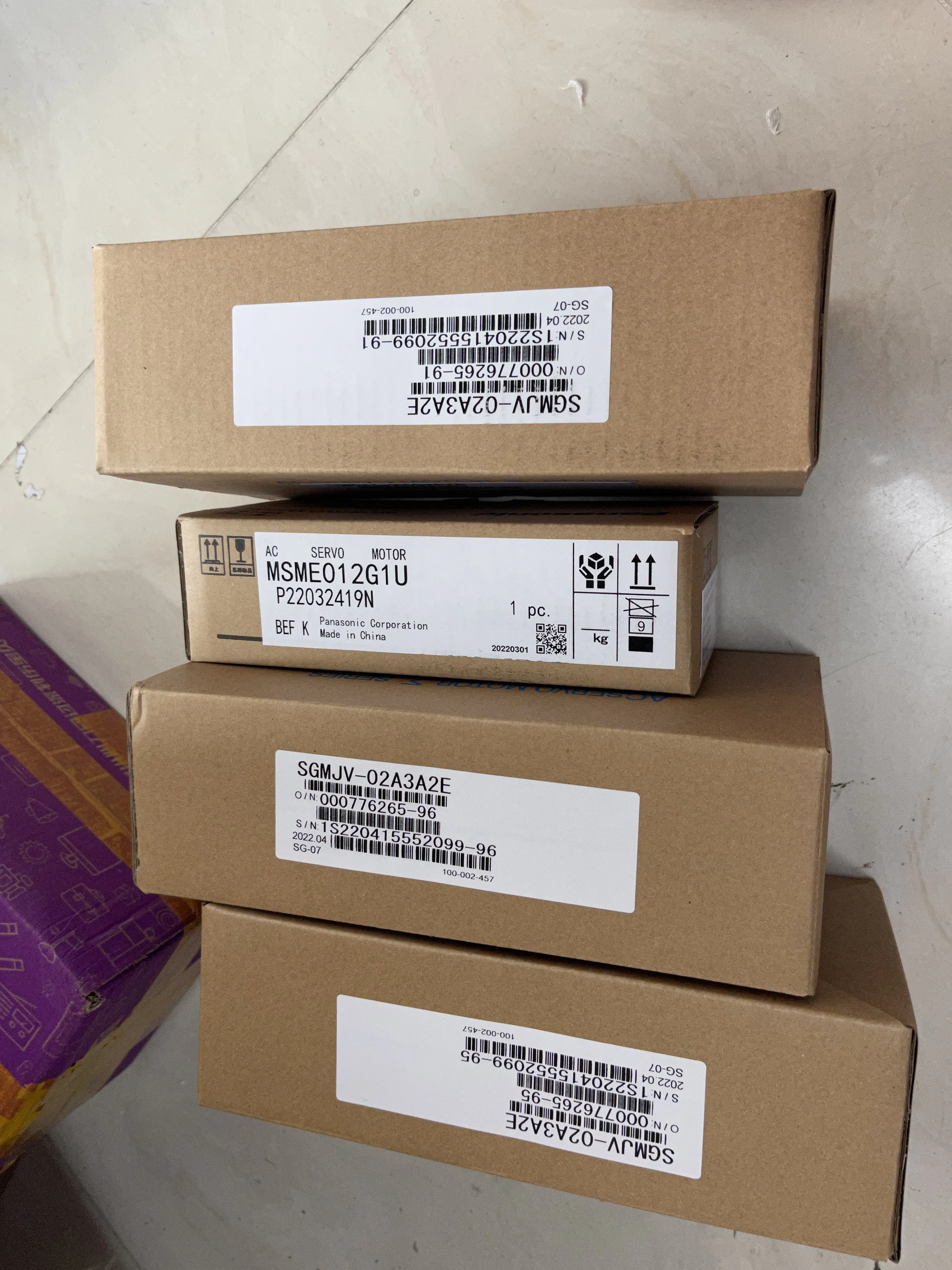 Yaskawa AC Servo Motor SGMJV-02A3A2E, MSME012G1U Yaskawa AC Servo Motor SGMJV-02A3A2E, MSME012G1U