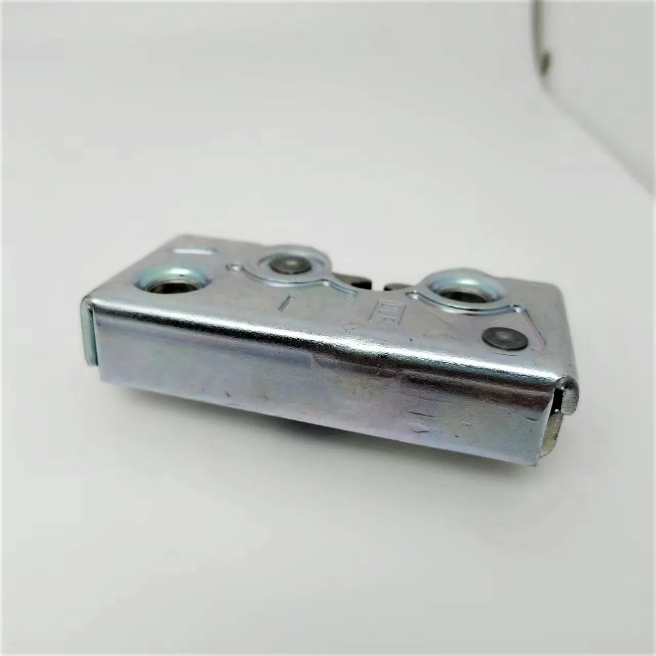 forklift spare parts Battery hood lock 51175010 for jungheinrich forklift parts supplier