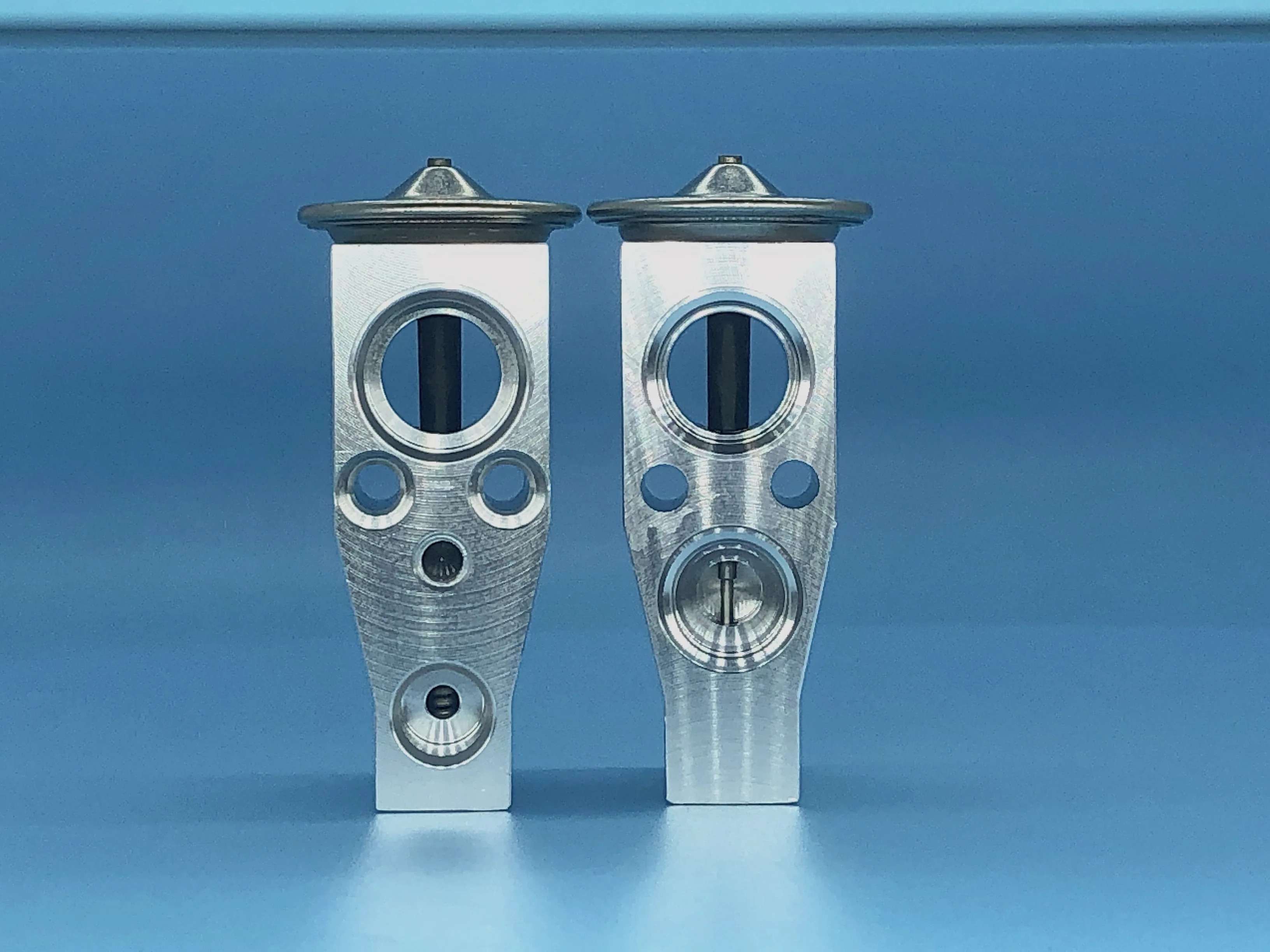 15QJNA-60 Auto Air Expansion Valve for 2013 Nissan Tiida