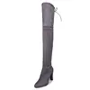 Grigio (stile cerniera)