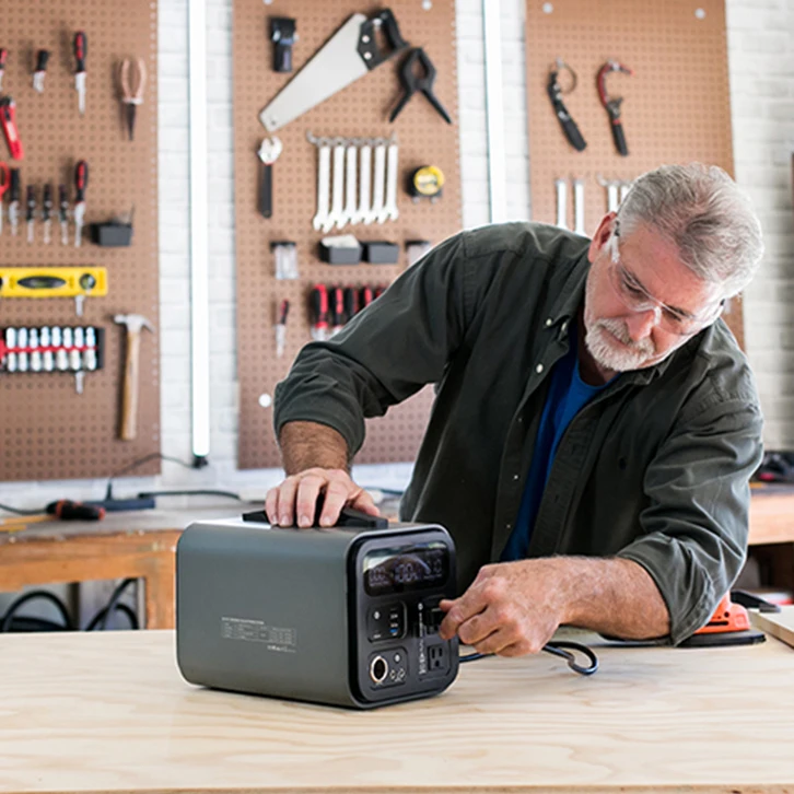 Outdoor Solar Generator 1100wh 1200w 220v Portable Energy Storage