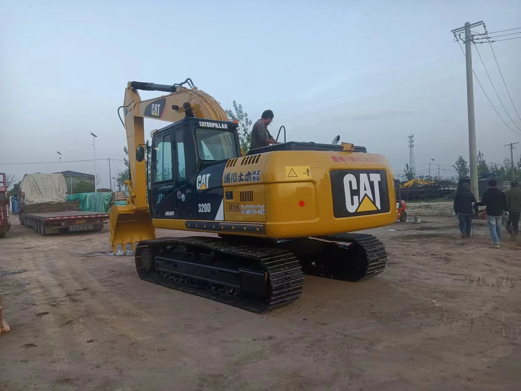 Used Cat 320d Excavator For Sale In Great Working Condition Caterpillar ...