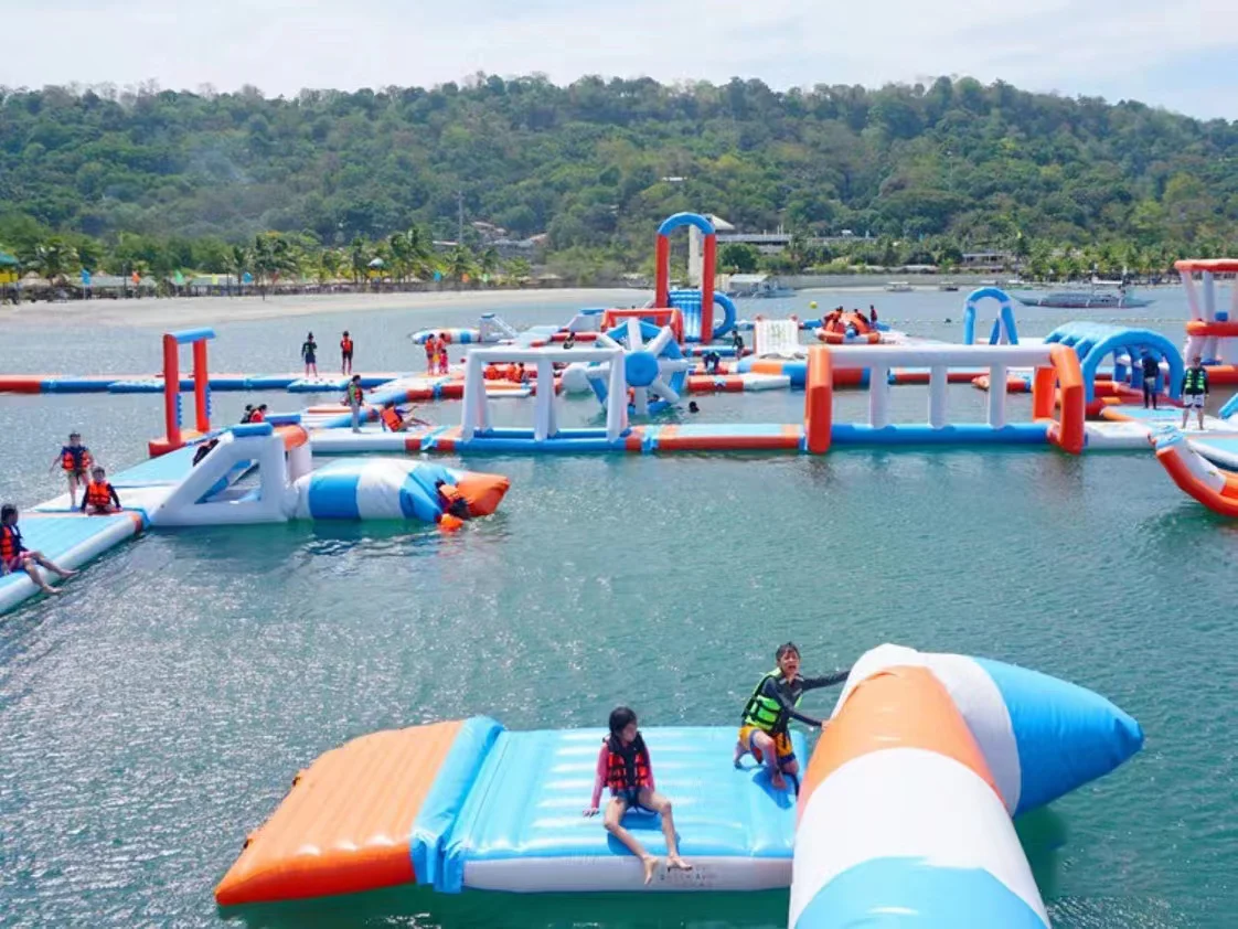 Factory Custom Outdoor inflatable water park inflatable sea water play equipment park inflatable floating water games park