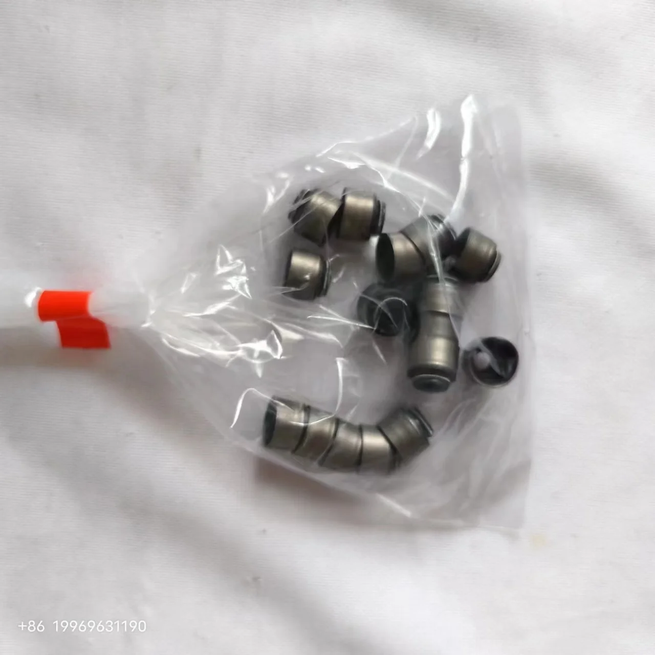 Valve Stem Seal for Toyota 2C 3C Engines - Zuyiko 90913-02116