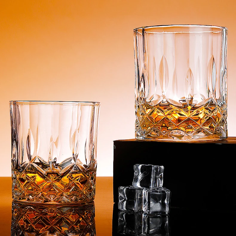HXGLASS Vintage Ins Style  Irregular Pint Creative Reusable Old Fashion Whiskey Shot Glass Collection Brandy Matini Glass Cup