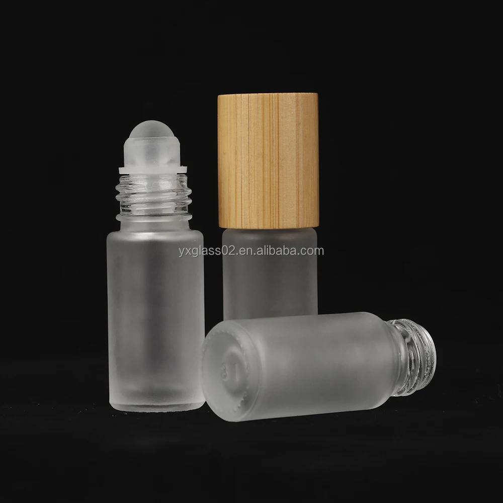 Roll On glass Bottle 5ml 10ml essential oil roller bottles skincare cosmetic packaging glass bottle with bamboo wooden cap factory