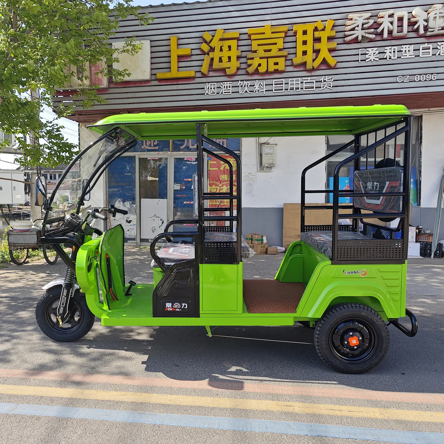 4人乗りフィリピンバジャスタイルトゥクトゥク電動三輪タクシー