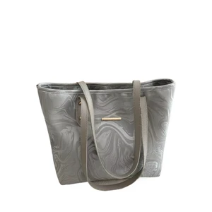 2026 Cute Lady's Commuting Fashion Woman's Tote Bags With Zipper Closure Handbags For Woman Large Lady's Tote Bags