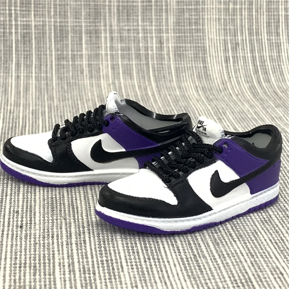 Portachiavi Mini Sneaker 3D Air Jordan 1 Nike Completo di Box e Bag