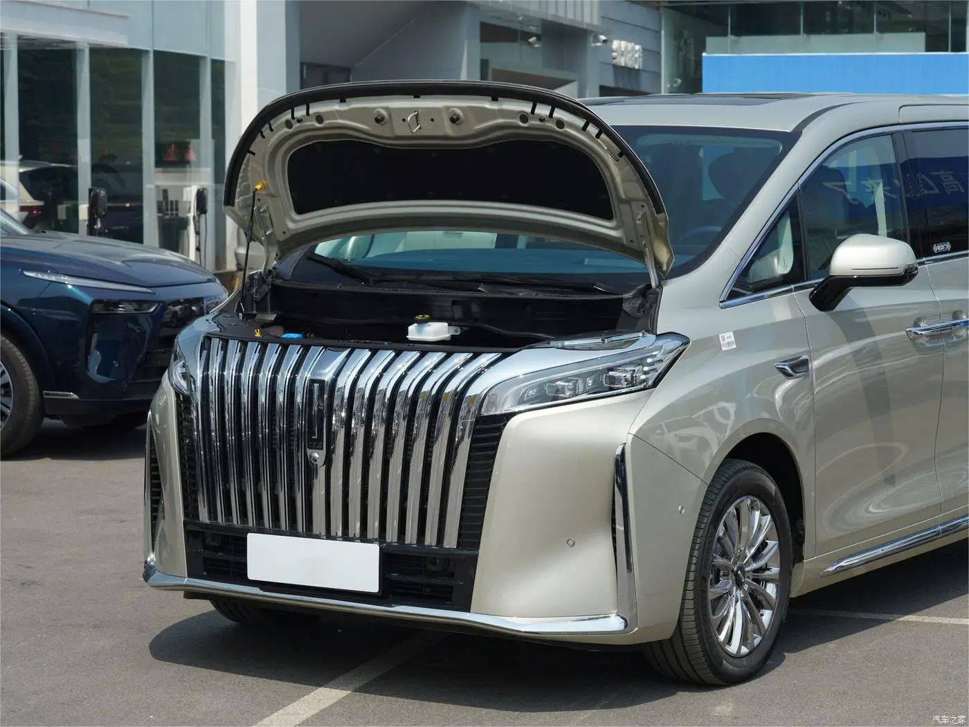 New Energy Hybrid Vehicle Wey Gaoshan 7-seater Mpv Medium To Large ...