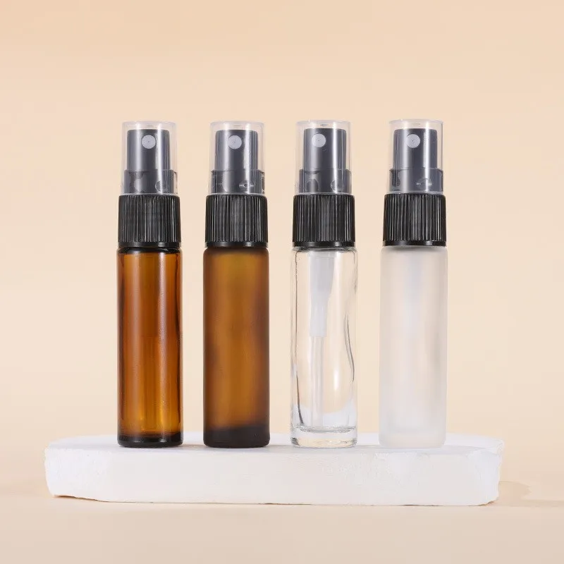 12x Bernsteinfarbene Sprühflaschen Aus Glas – Nachfüllbar, Mit Feinspray & Deckel | Perfekt Für Parfüm, Öle & DIY-Kosmetik