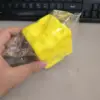 Un fromage simulé de 7 cm