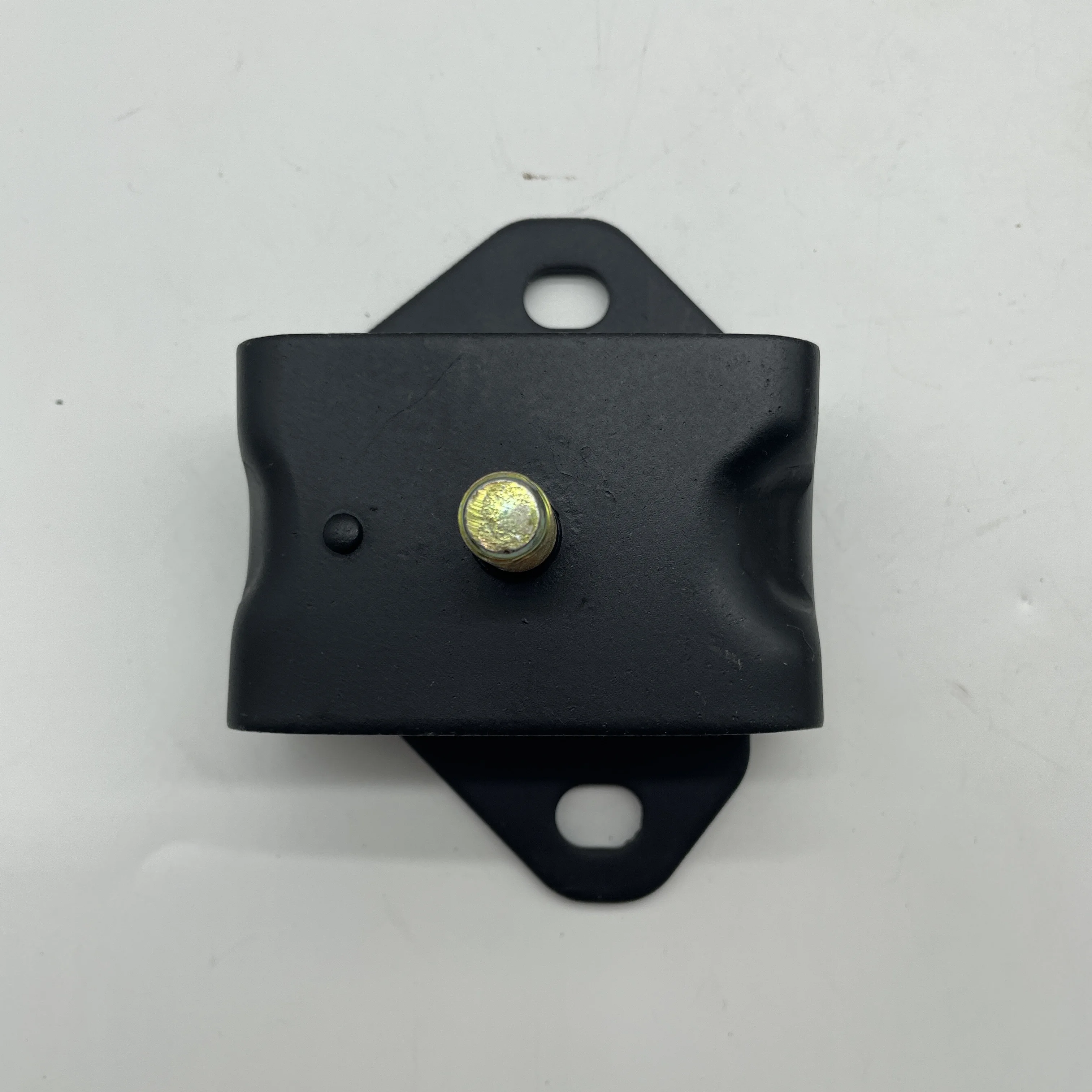 ISUZU Engine Mount 8-94172-019-0 - High-Quality Spare Part