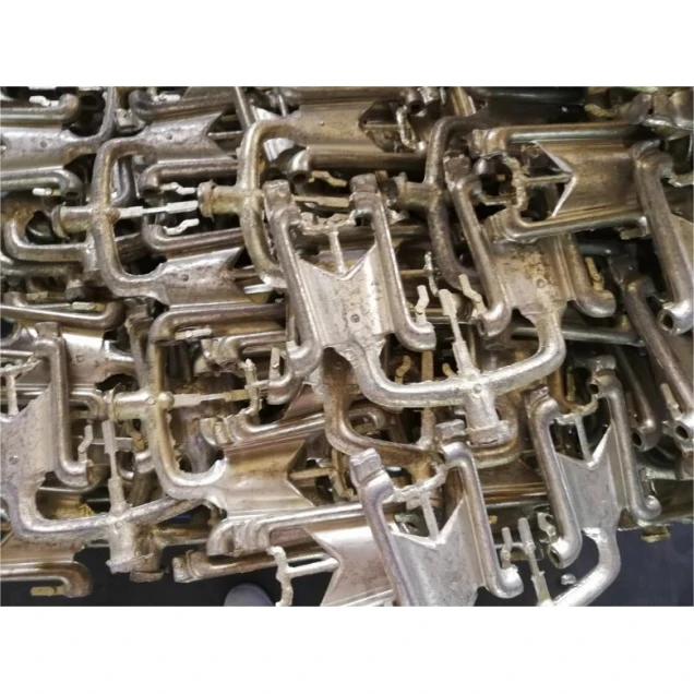 Two Station Servo Synchronous Flipping Automatic Spoon Cleaning Robotic Die Casting Machine for Brass Workpieces
