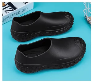 Black EVA Kitchen Chef Shoes Non-Slip and Waterproof Rubber Outsole Insulated Hotel Chef Sandals