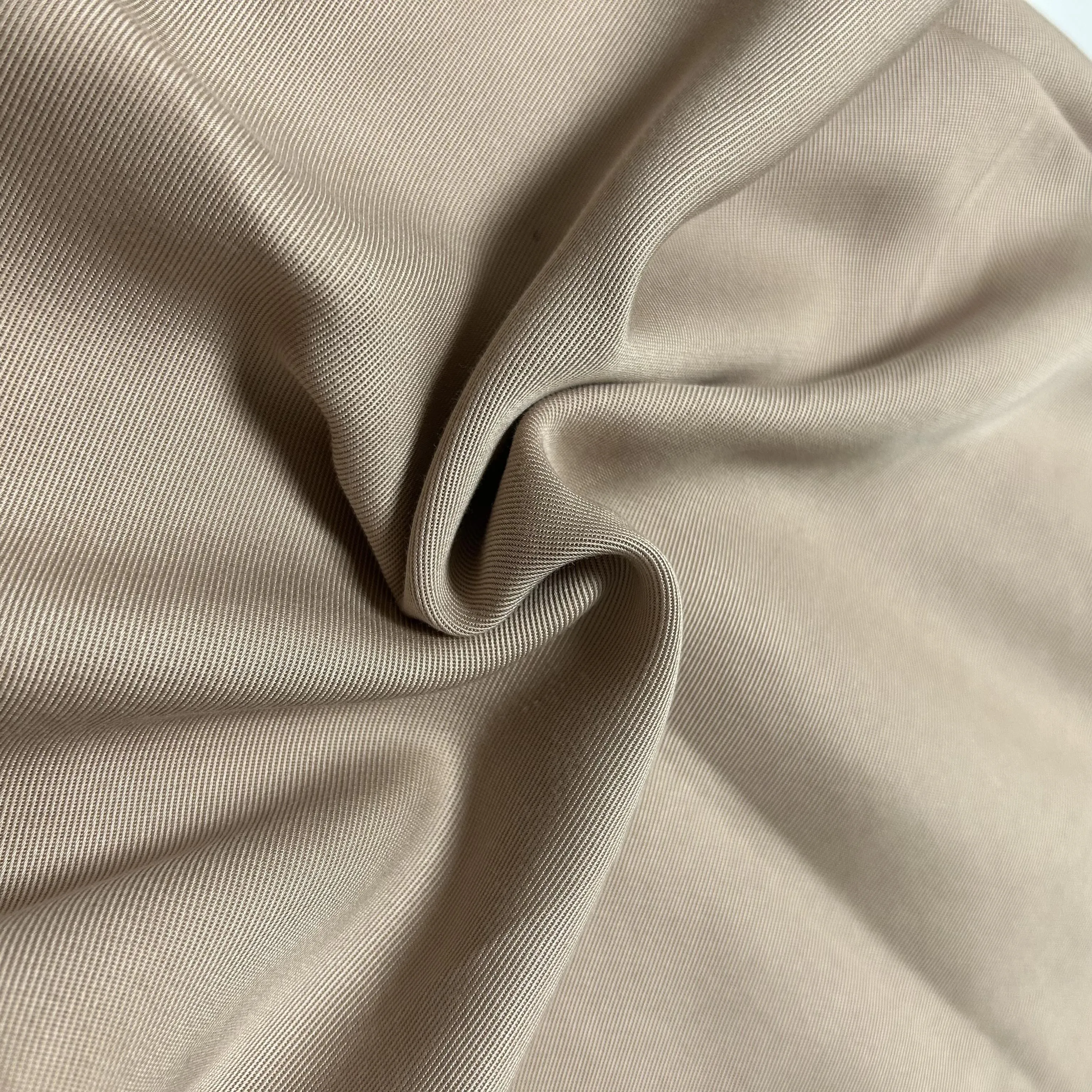 Готовый к отправке 100% Tencel twel ткань оптом для женской одежды