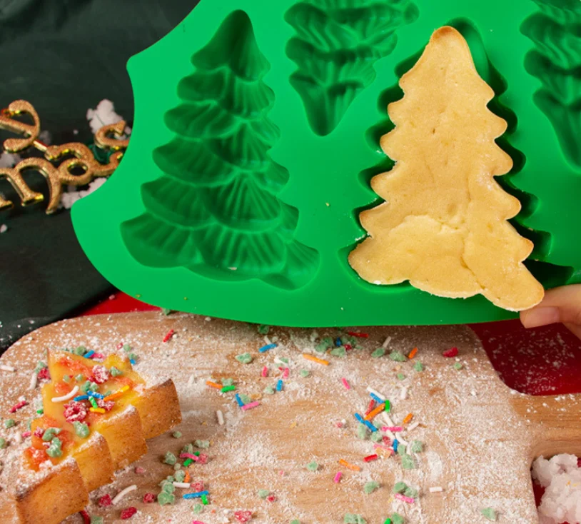 Shop Large Christmas Tree Mold: Stacked Christmas Tree Cake Mold – Sprinkle  Bee Sweet