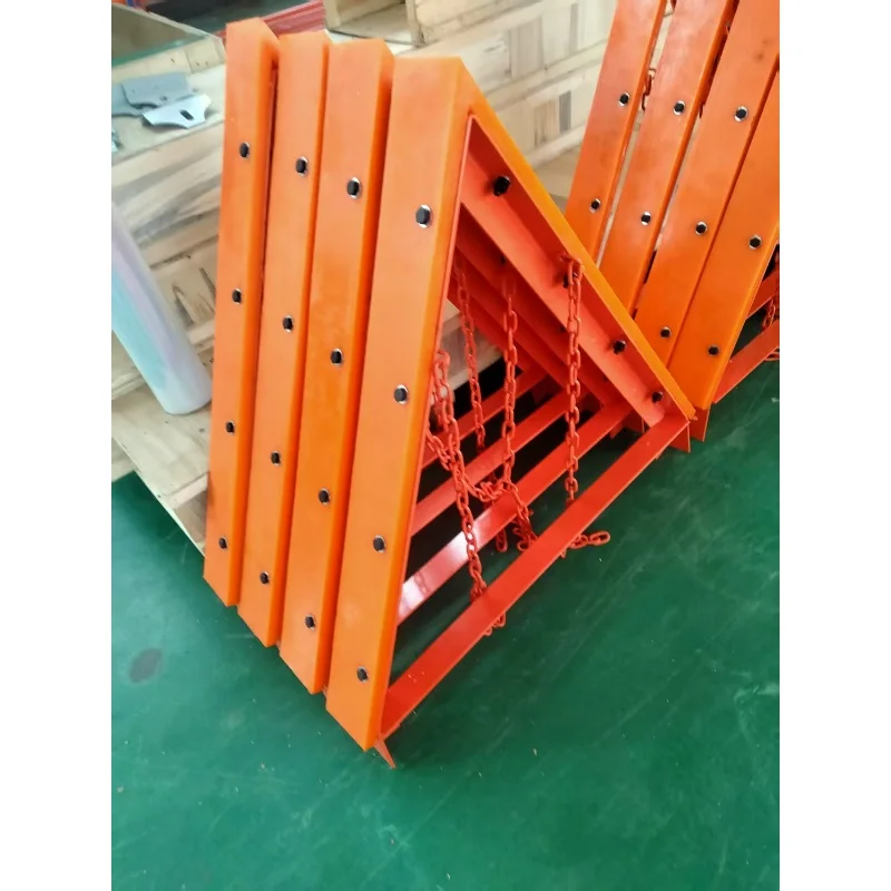 OEM Tail End Scraper Custom Widths Carbide Tips Adjustable V-Type Cleaner for Various Belt Speeds details