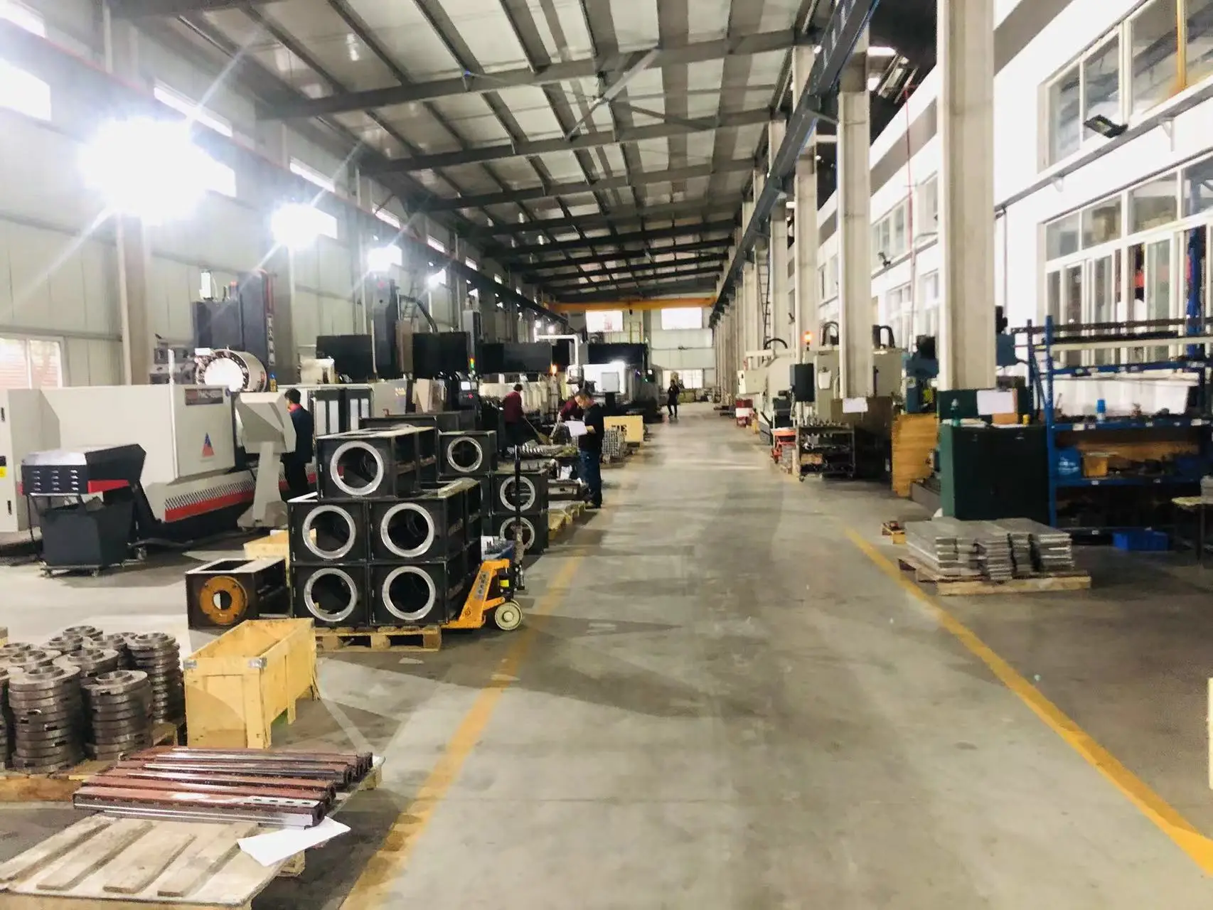 Customized 2 4 6 8 Cavity Mineral Water Drinking Cola Bottle Blow Mold