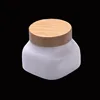 Barattolo di vetro bianco con coperchio di bambù