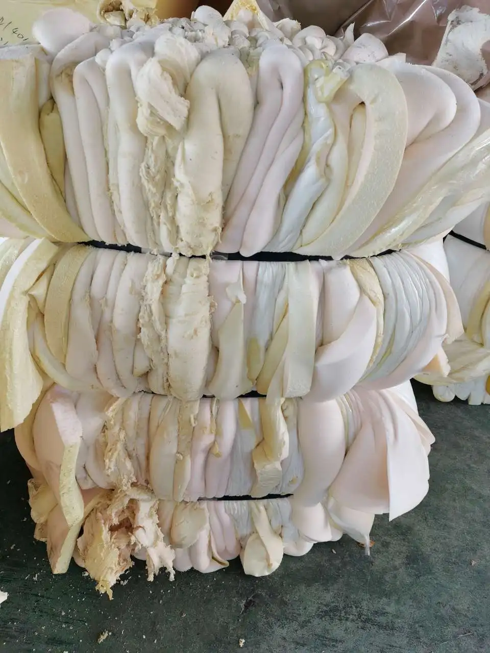 Recycled Polyurethane Foam Sponge Materials Shredded Foam Scrap With