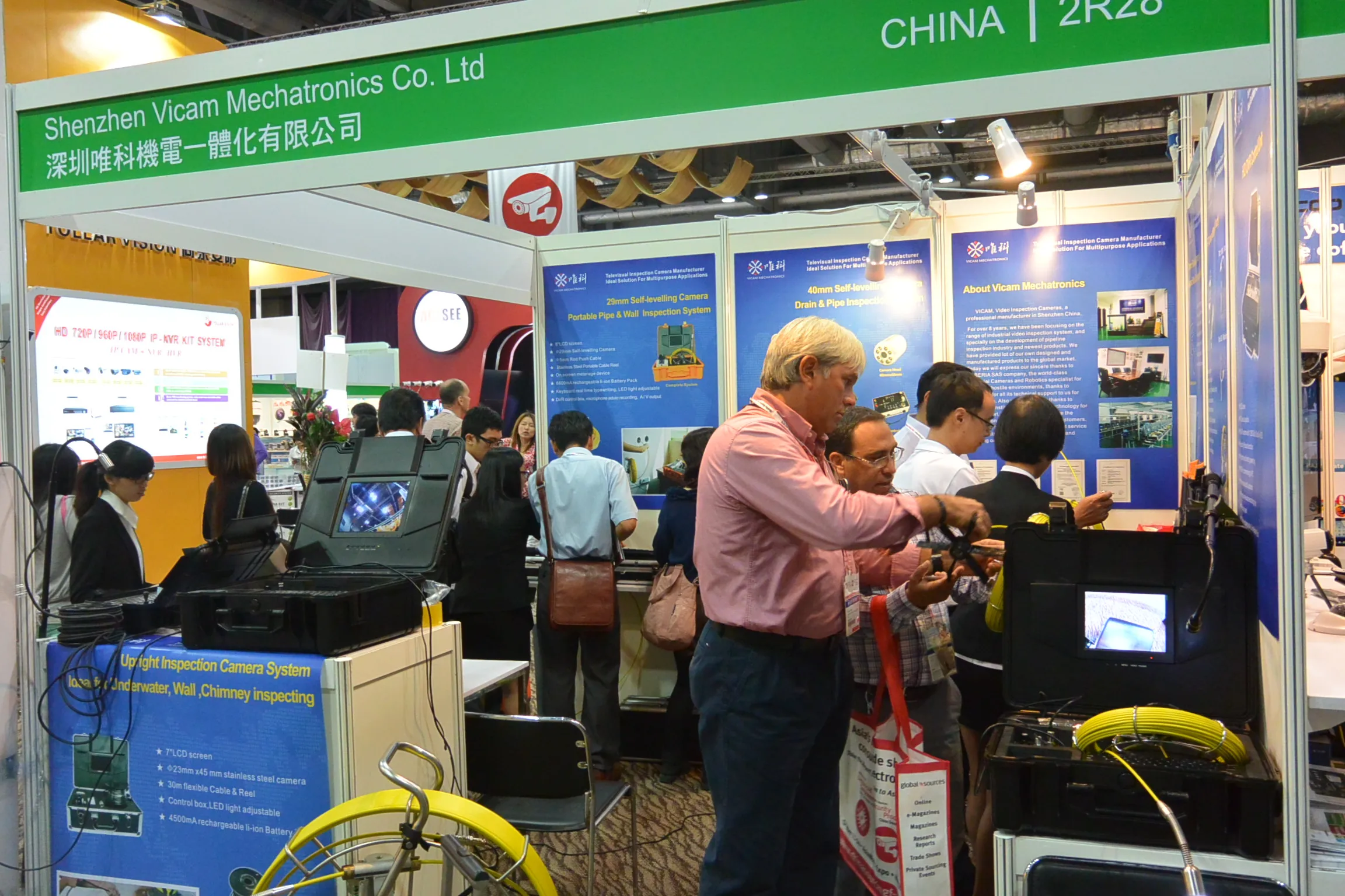 HD Pipe Inspection Camera - 360 Degree Rotation & 8inch Monitor