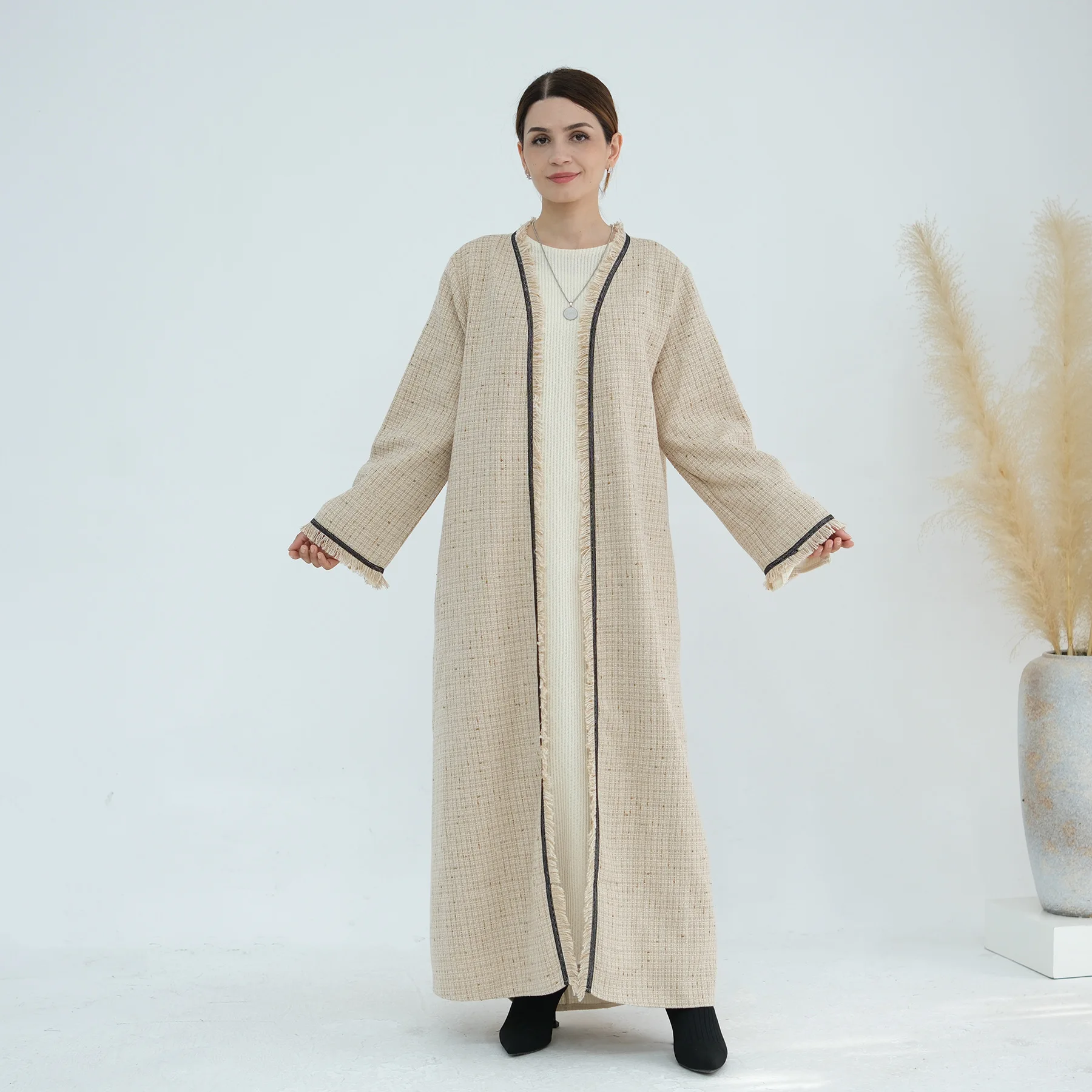 Wholesale Dubai Abaya Winter Abaya Abaya Duabi Latest Fashion Whole Eid Modest Luxury Dubai Abaya Plain Turkey Cardigan Thick Winter Abaya Muslim