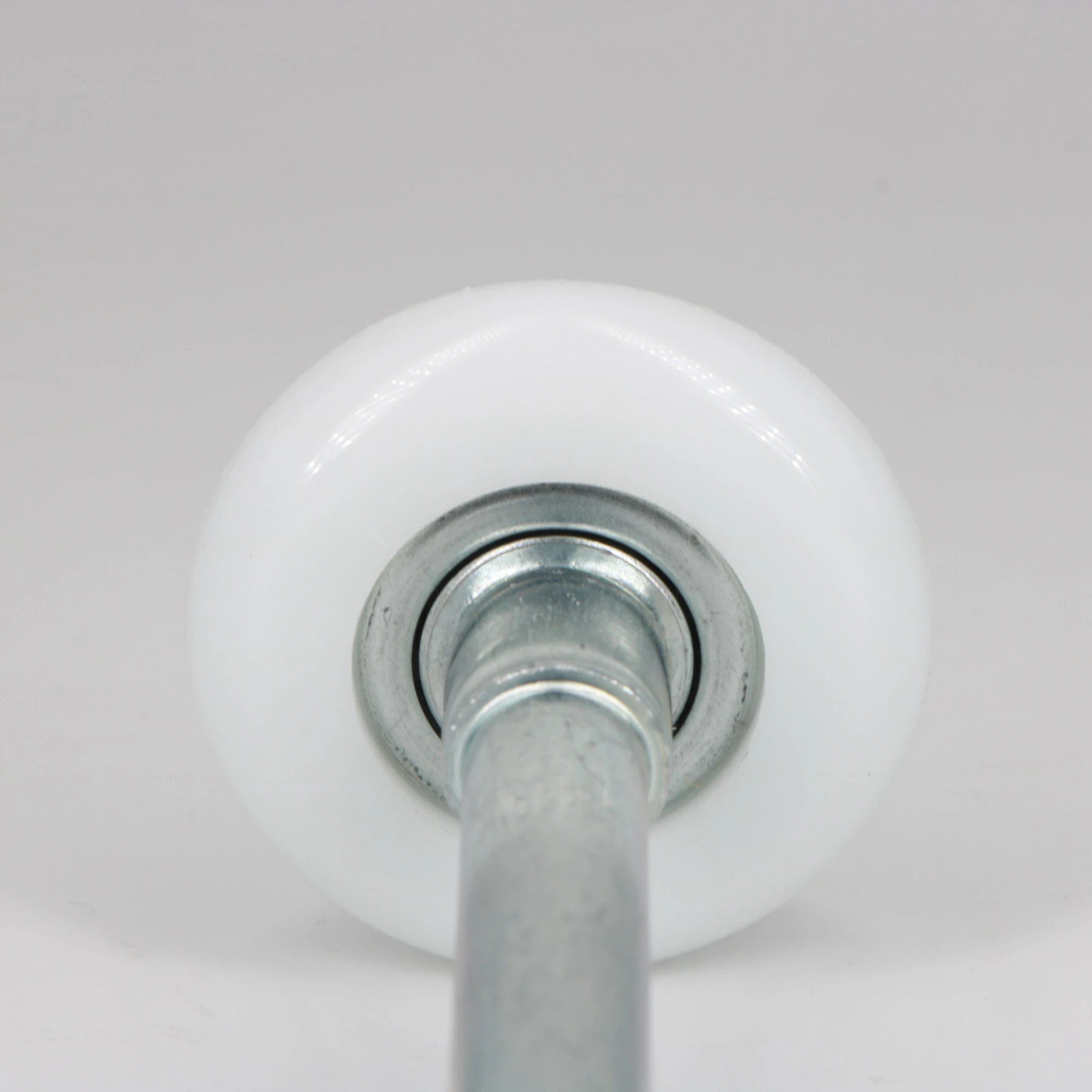 GULI  New Stock Arrival Nylon White Load Bearing  Guidance Use for Garage Door Garage Door Wheel manufacture