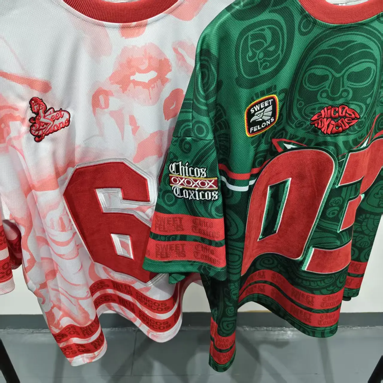 Custom New Fashion Sports Jersey Sublimation Colorful Design Football Jersey Hip Hop Sports Mesh Practice Plain Football Shirt gallery 4