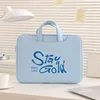 Bolso azul brillante