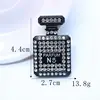 Diamante bianco con sfondo nero