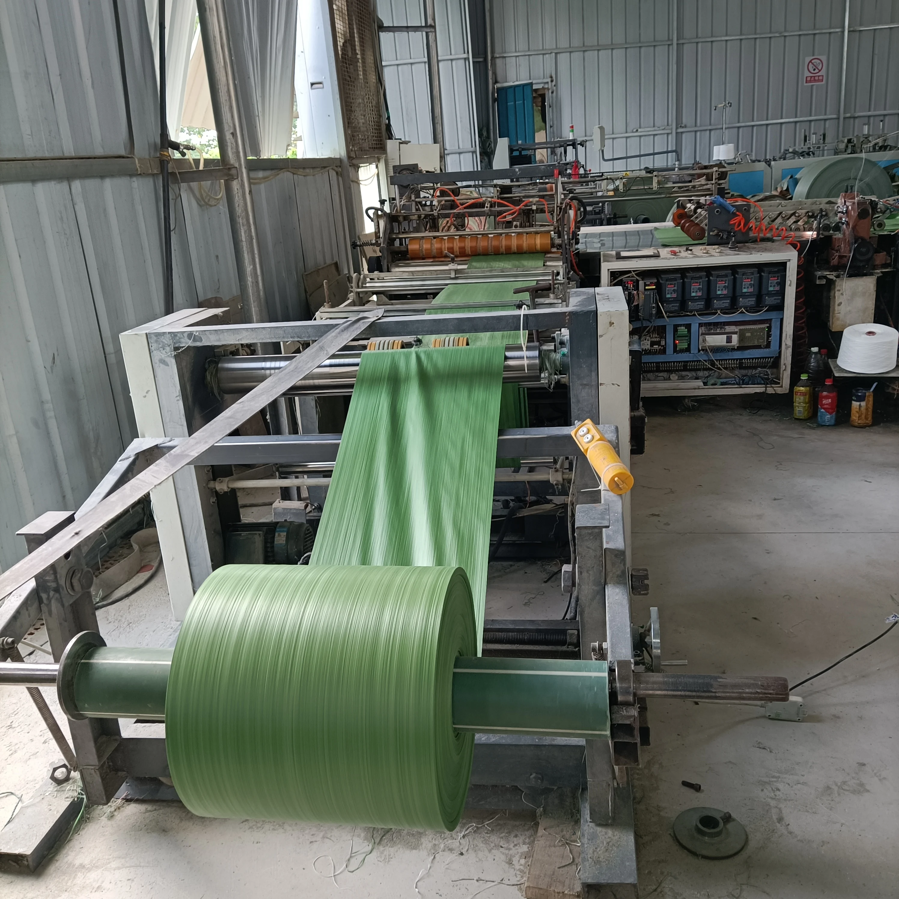 PP Raffia Fabric Roll for Tubular Bags - Durable & Recyclable