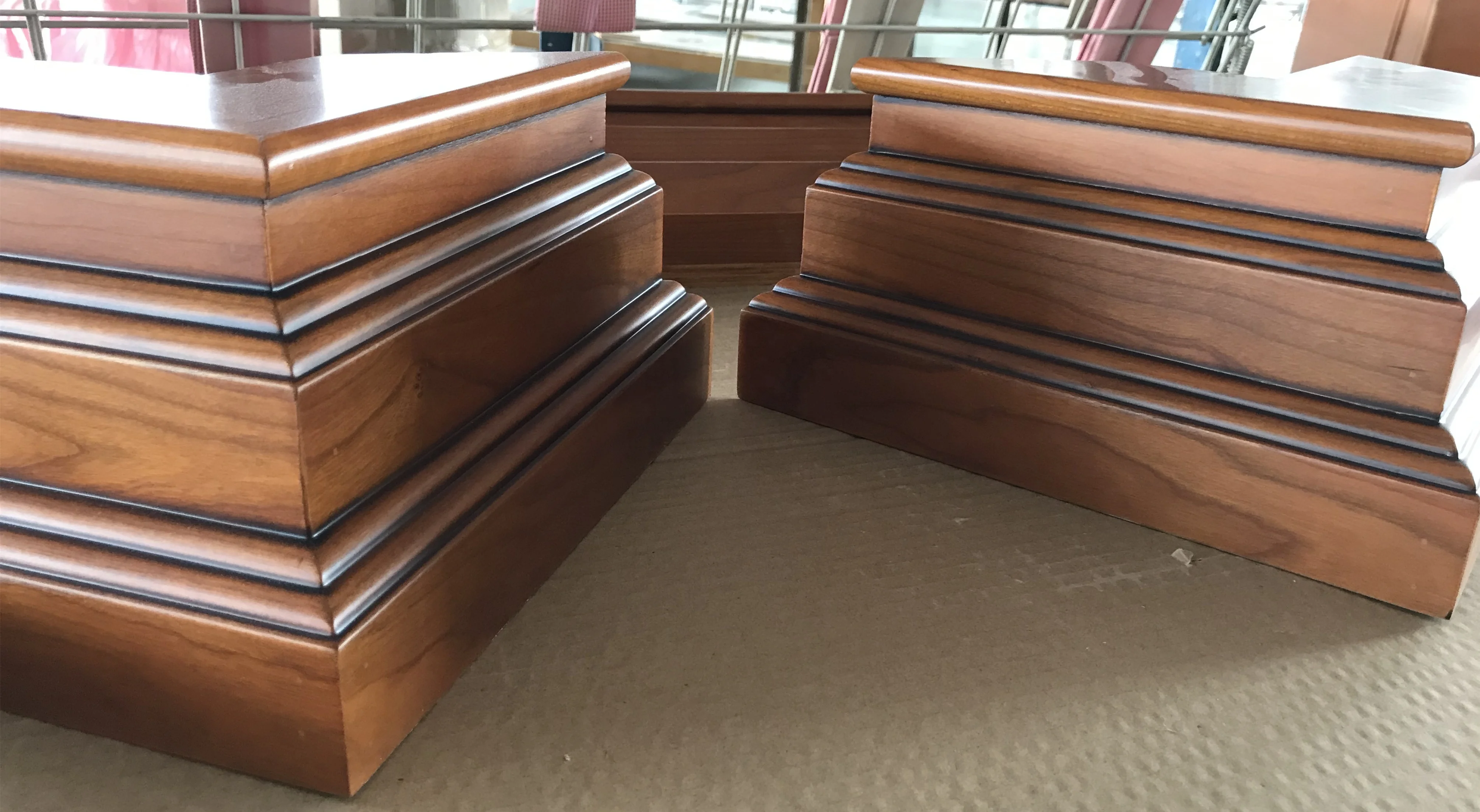 Antique American Style Red Cherry Kitchen Cabinet Designs With Evident Cherry Grain and Gold Touches