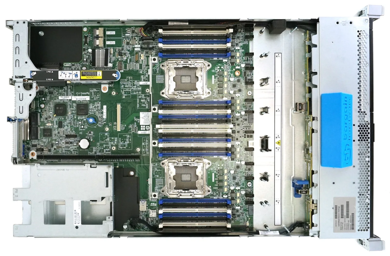 HPE ProLiant DL360 Gen10 Plus 8SFF NC Configure-to-orr Server, 17 im