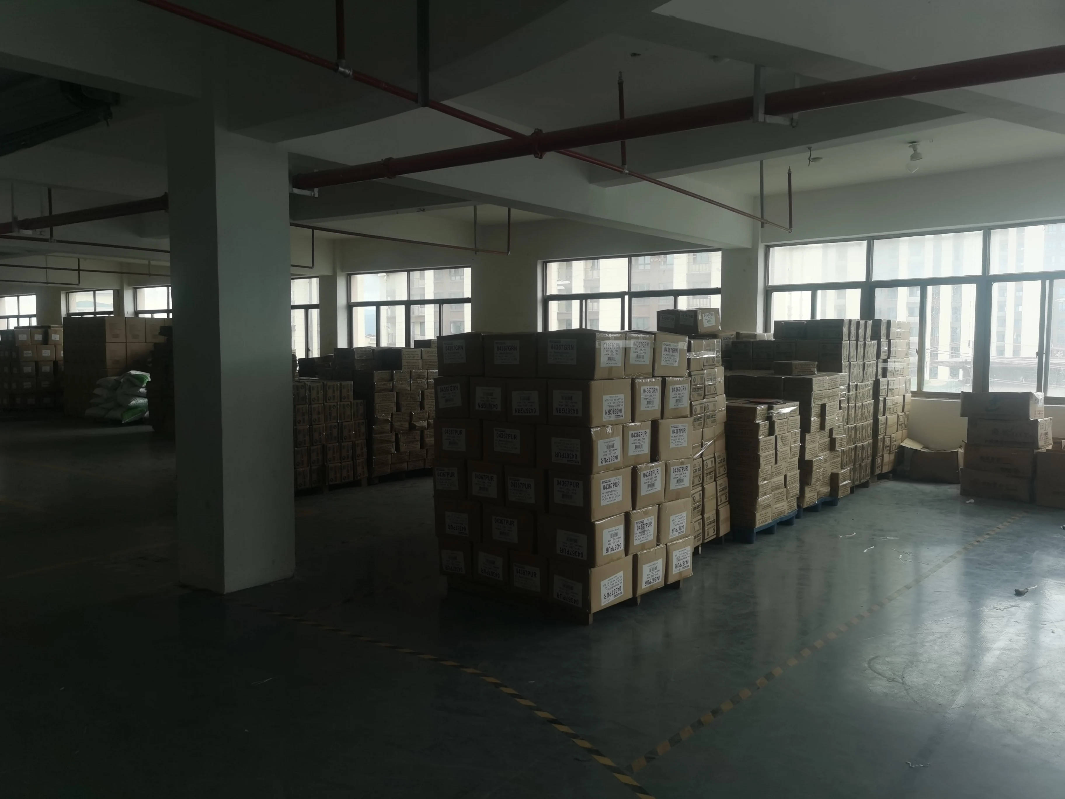 Yiwu Xingtuan Rubber Products Co., Ltd. 2