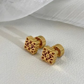 New Fashion High-grade French Earrings Luo Family Moon Cake Earrings Niche Design Square Earrings